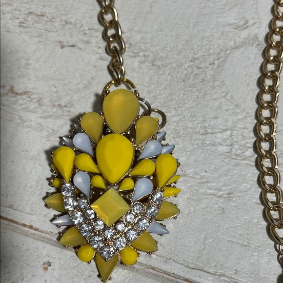 Yellow and Gold Women's Jewelry Set/Purse Wrislet Handle, Charm - Picture 2 of 3